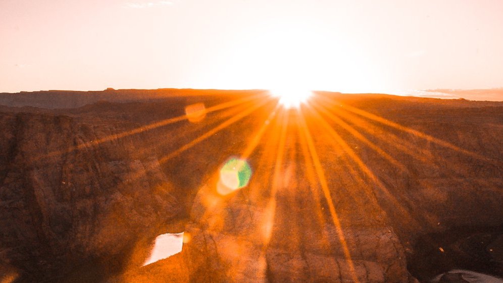 die sonne tönt nach alter weise