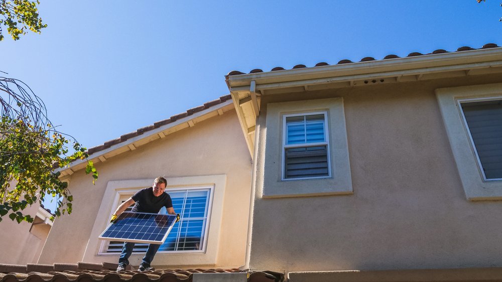 photovoltaik flachdach einfamilienhaus